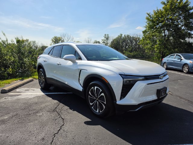 Used 2024 Chevrolet Blazer EV LT AWD/4WD image 7