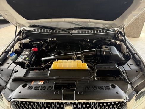 Used 2018 Lincoln Navigator Reserve w/ Technology Package AWD/4WD image 67