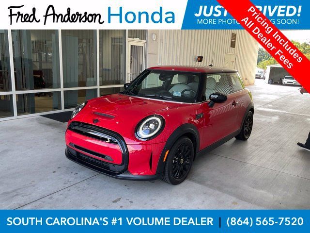 Used 2023 MINI Cooper SE FWD image 1