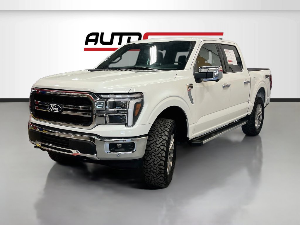 Used 2025 Ford F150 Lariat w/ Equipment Group 501A Mid AWD/4WD image 3