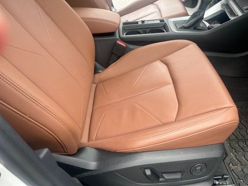 Certified 2023 Audi Q3 2.0T Premium Plus w/ Premium Plus Package AWD/4WD image 27