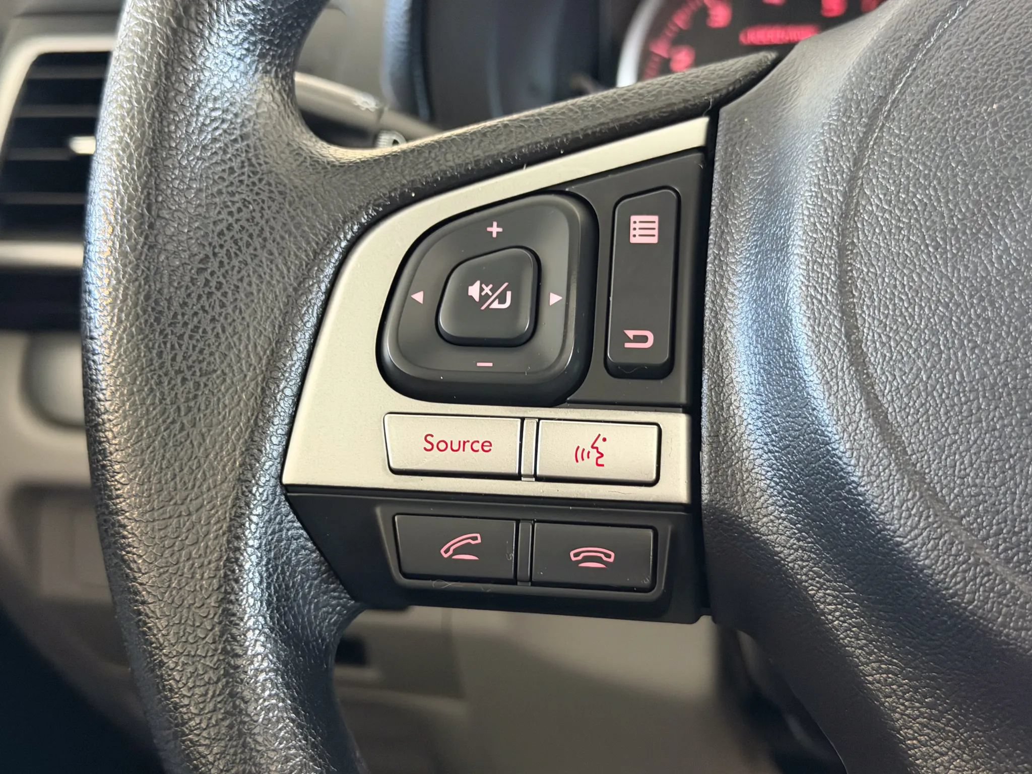 Used 2017 Subaru Forester 2.5i Premium w/ All-Weather Package AWD/4WD image 31