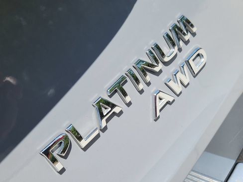 Used 2023 Nissan Rogue Platinum w/ Platinum Premium Package AWD/4WD image 14