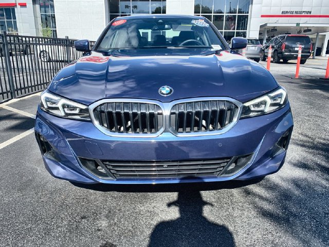 Used 2024 BMW 330i Sedan RWD image 3