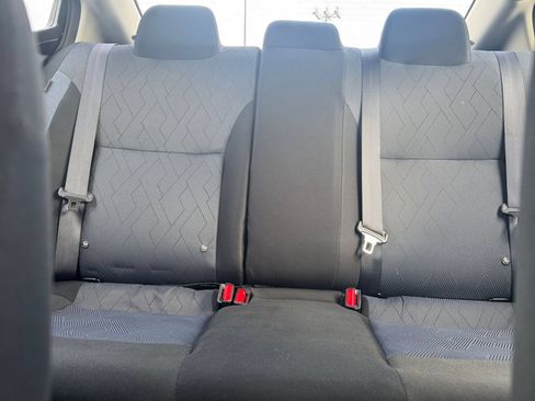 Used 2025 Nissan Versa SV FWD image 36