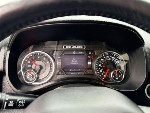 Used 2020 RAM 1500 Big Horn AWD/4WD image 30