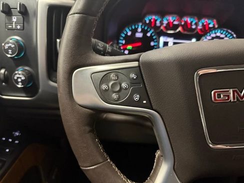 Used 2018 GMC Sierra 1500 SLT image 11