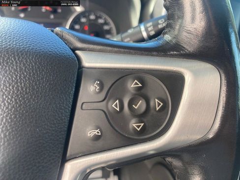 Used 2020 GMC Acadia SLT w/ Trailering Package AWD/4WD image 29