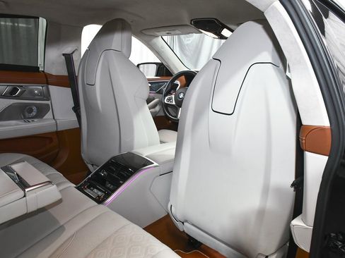 Used 2022 BMW M8 Gran Coupe xDrive Competition w/ M Carbon Exterior Package image 65