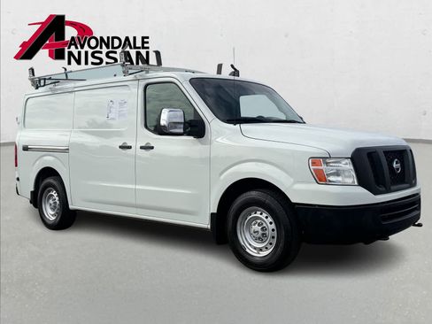 Certified 2018 Nissan NV 3500 S image 9