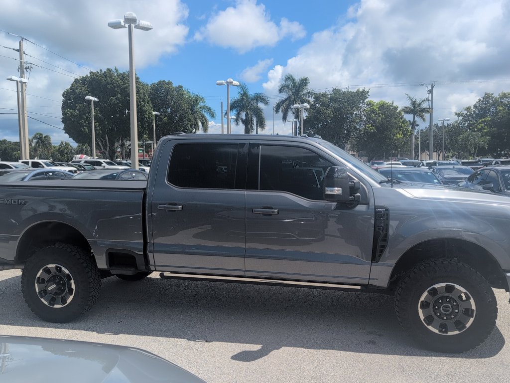 Used 2024 Ford F250 Lariat w/ Lariat Ultimate Package AWD/4WD image 4