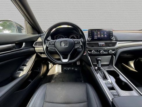 Used 2022 Honda Accord Sport image 8
