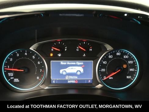 Used 2023 Chevrolet Traverse LT AWD/4WD image 19