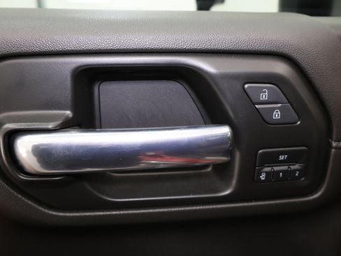 Used 2023 Chevrolet Silverado 3500 High Country image 49