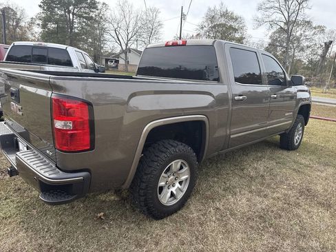 Used 2014 GMC Sierra 1500 SLT w/ SLT Preferred Package image 5