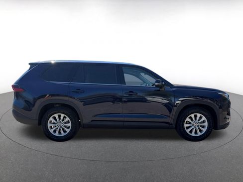 Used 2025 Toyota Grand Highlander FWD image 15