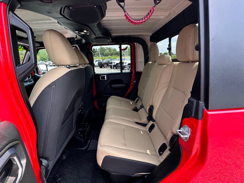 Used 2020 Jeep Gladiator Sport w/ Quick Order Package 24S AWD/4WD image 22