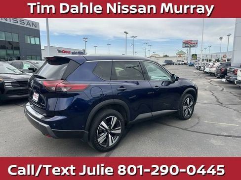 Used 2025 Nissan Rogue SL w/ Tech Package AWD/4WD image 12