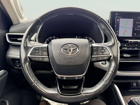 Used 2020 Toyota Highlander Platinum AWD/4WD image 35