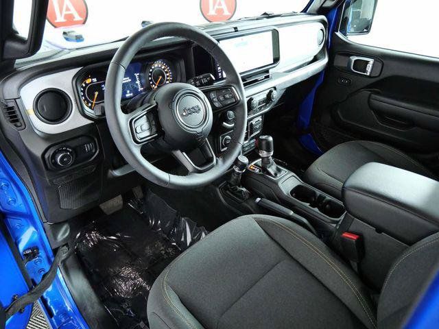 Used 2026 Jeep Wrangler Unlimited Sport AWD/4WD image 11