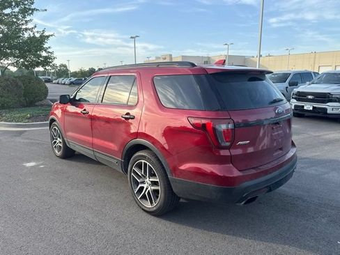 Used 2017 Ford Explorer Sport w/ Equipment Group 401A AWD/4WD image 4