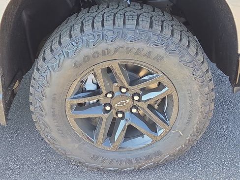 New 2026 Chevrolet Silverado 1500 LT Trail Boss w/ Convenience Package II AWD/4WD image 6