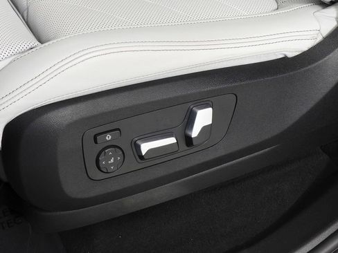 Certified 2023 BMW X5 xDrive45e image 22