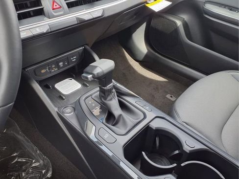 New 2026 Kia K4 EX FWD image 8