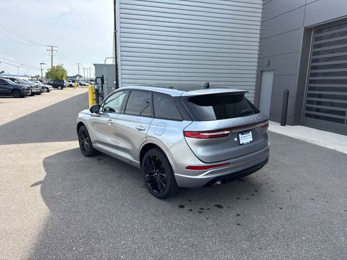 Used 2023 Lincoln Corsair AWD w/ Equipment Group 101A image 3