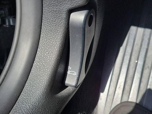 Used 2017 BMW 320i 320i image 30