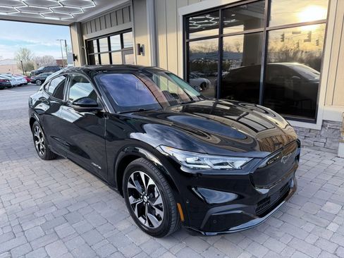 Used 2021 Ford Mustang Mach-E Premium image 64