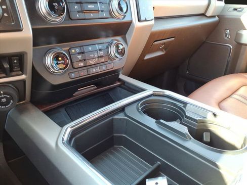 Used 2021 Ford F250 King Ranch image 14