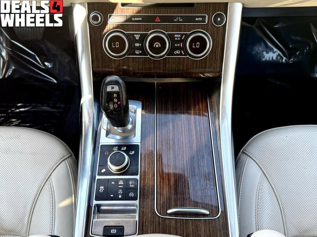 Used 2014 Land Rover Range Rover Sport HSE AWD/4WD image 12