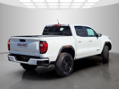 New 2026 GMC Canyon Elevation image 4