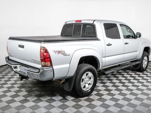 Used 2008 Toyota Tacoma PreRunner image 5