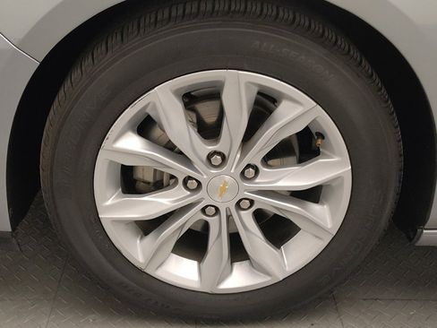 Used 2025 Chevrolet Malibu LT FWD image 31