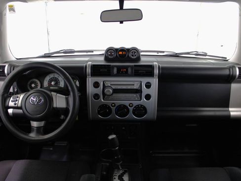 Used 2008 Toyota FJ Cruiser 2WD image 47