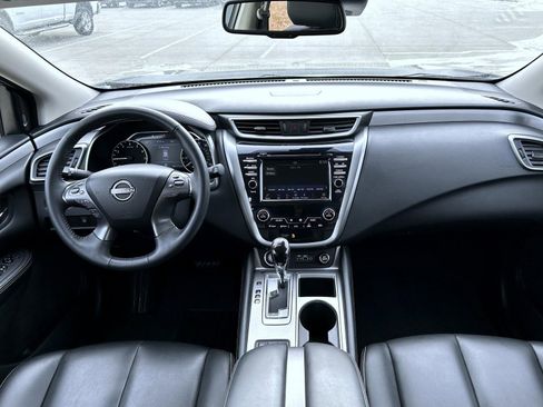 Certified 2024 Nissan Murano SV image 12