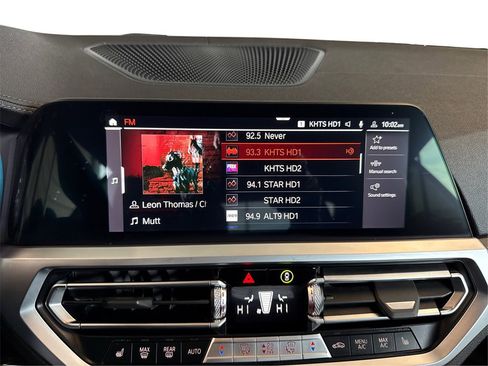 Used 2023 BMW M440i Convertible w/ Premium Package image 21