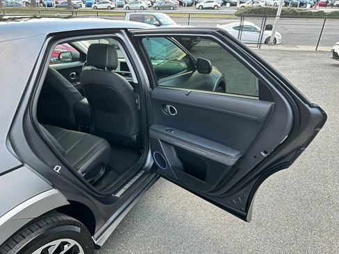 Used 2024 Hyundai Ioniq 5 Limited image 52
