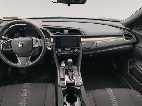 Used 2018 Honda Civic EX image 10