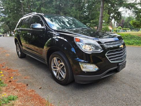 Used 2017 Chevrolet Equinox Premier w/ Enhanced Convenience Package AWD/4WD image 8