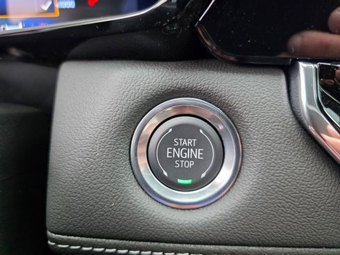 New 2025 Chevrolet Colorado LT w/ LT Convenience Package RWD image 14