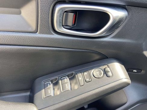 Used 2022 Honda Civic Sport image 14
