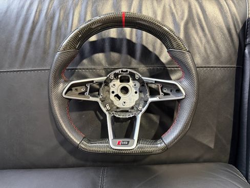 Used 2017 Audi R8 V10 w/ Carbon Exterior Package AWD/4WD image 40