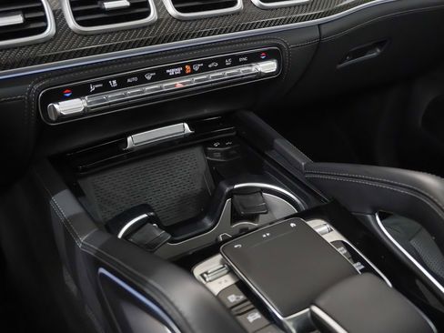 Used 2023 Mercedes-Benz GLS 63 AMG 4MATIC image 32