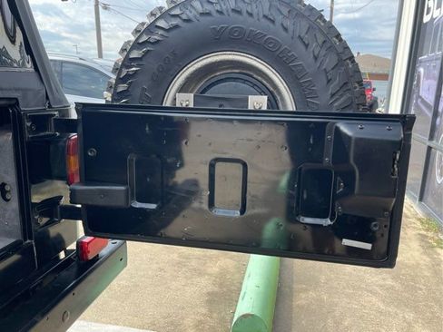 Used 1998 Jeep Wrangler Sport image 11