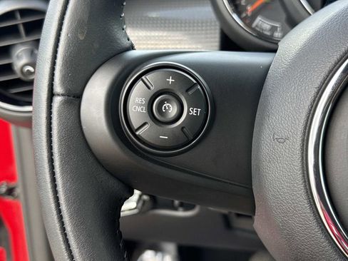 Used 2021 MINI Cooper Convertible FWD image 31