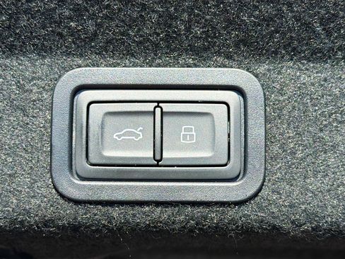 Used 2019 Audi A6 3.0T Prestige image 13