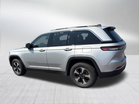 Used 2024 Jeep Grand Cherokee Limited 4xe AWD/4WD image 14